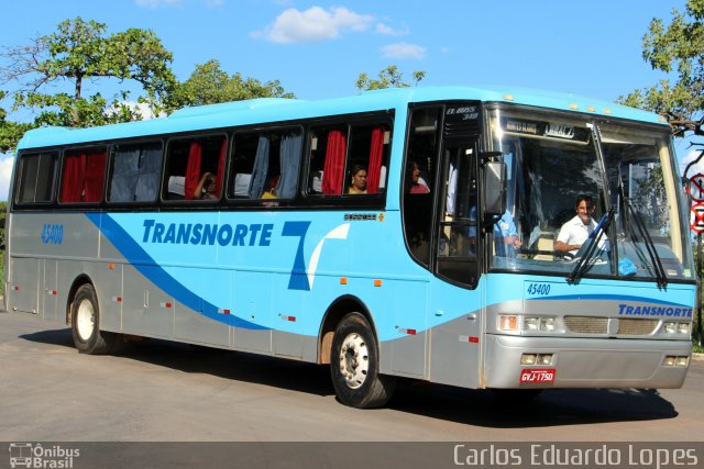 Transnorte - Transporte e Turismo Norte de Minas 45400 na cidade de Montes Claros, Minas Gerais, Brasil, por Carlos Eduardo Lopes. Número da foto: #3258150.
