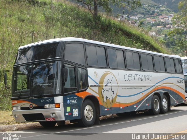 Centauro Turismo 6000 na cidade de Ouro Preto, Minas Gerais, Brasil, por Daniel Junior Sena. ID da foto: 3323044.