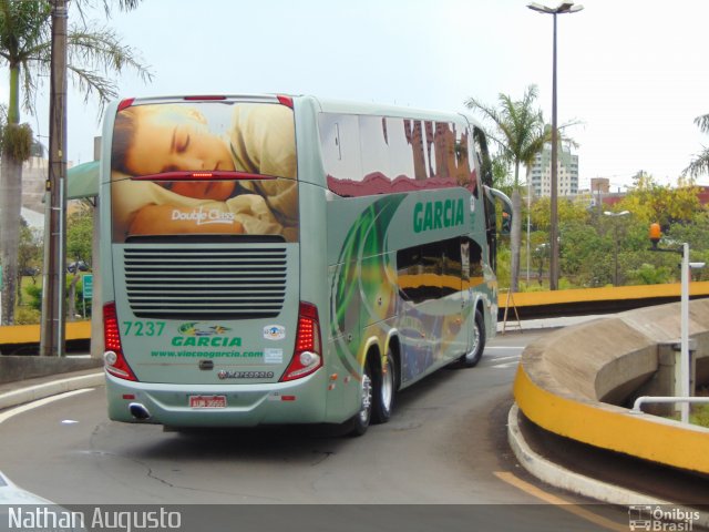 Viação Garcia 7237 na cidade de Londrina, Paraná, Brasil, por Nathan Augusto. Número da foto: #3322386.