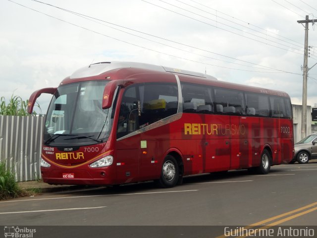 Reitur Turismo 7000 na cidade de Araxá, Minas Gerais, Brasil, por Guilherme Antonio. Número da foto: #3260475.