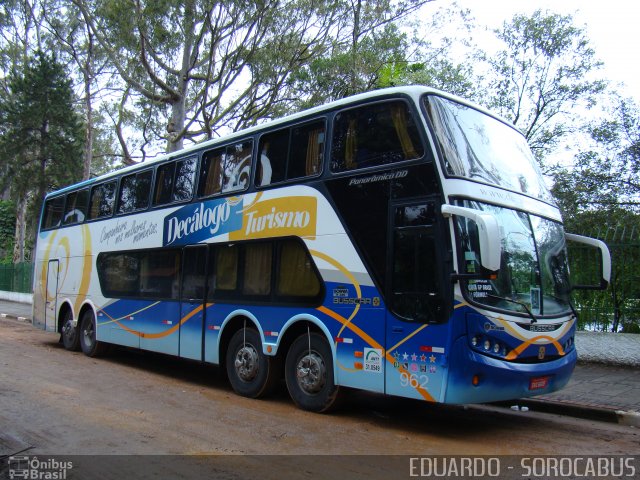 Decálogo Turismo 962 na cidade de São Paulo, São Paulo, Brasil, por EDUARDO - SOROCABUS. ID da foto: 3261207.