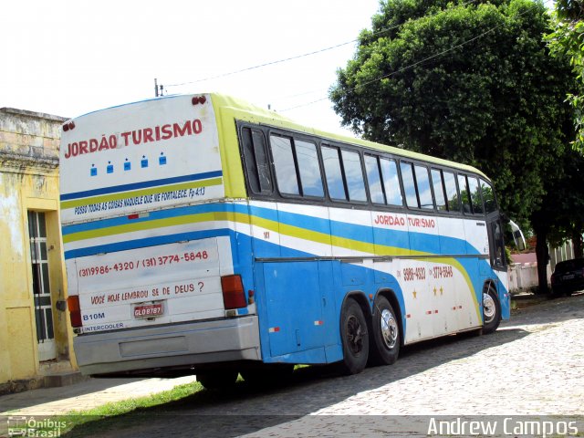 Jordão Turismo 101 na cidade de Pirapora, Minas Gerais, Brasil, por Andrew Campos. ID da foto: 3260484.