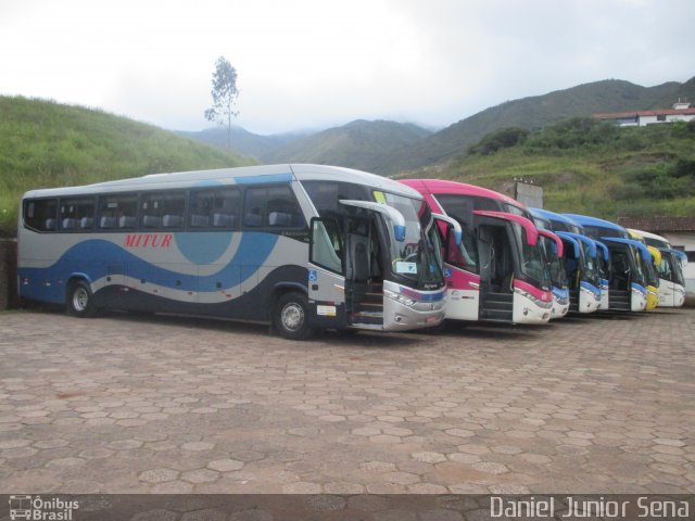 Mitur Turismo e Transportadora Turística 7834 na cidade de Ouro Preto, Minas Gerais, Brasil, por Daniel Junior Sena. Número da foto: #3262262.