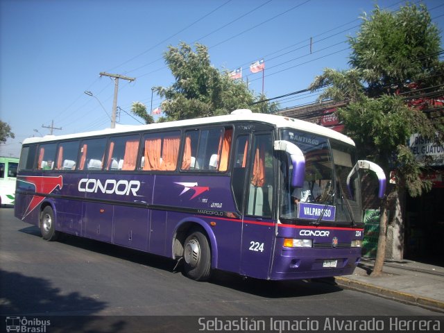 Condorbus 224 na cidade de Santiago, Santiago, Metropolitana de Santiago, Chile, por Sebastián Ignacio Alvarado Herrera. Número da foto: #3266083.