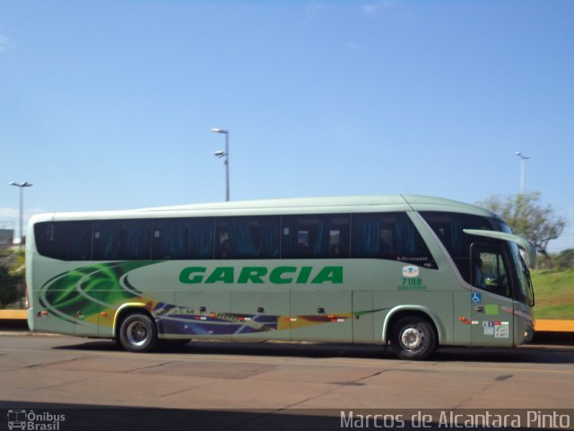 Viação Garcia 7188 na cidade de Londrina, Paraná, Brasil, por Marcos de Alcantara Pinto. Número da foto: #3271288.