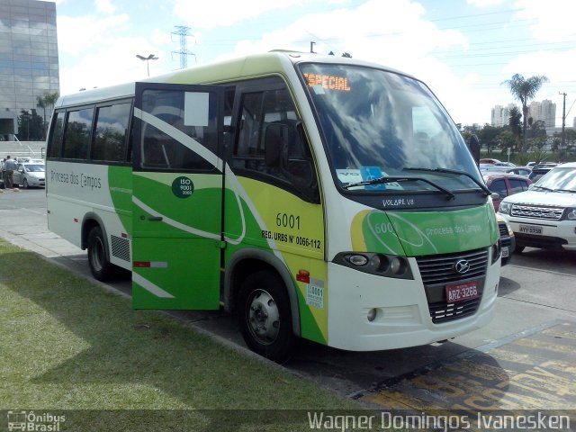 Expresso Princesa dos Campos 6001 na cidade de Curitiba, Paraná, Brasil, por Wagner Domingos Ivanesken. ID da foto: 3272519.