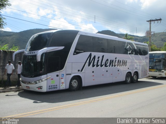 Milenium Turismo 2012 na cidade de Ouro Preto, Minas Gerais, Brasil, por Daniel Junior Sena. Número da foto: #3325727.