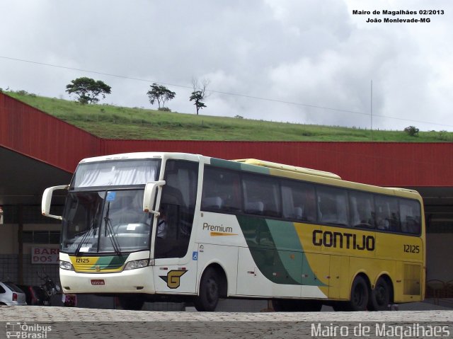 Empresa Gontijo de Transportes 12125 na cidade de João Monlevade, Minas Gerais, Brasil, por Mairo de Magalhães. Número da foto: #3348681.