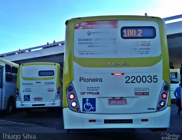 Viação Pioneira 220035 na cidade de Brasília, Distrito Federal, Brasil, por Thiago Silva . Número da foto: #3347825.