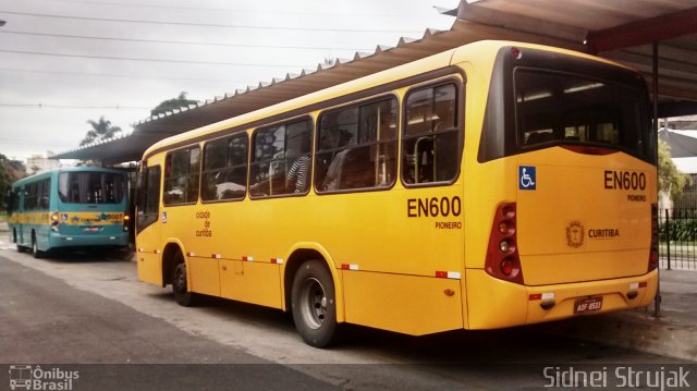 Auto Viação São José dos Pinhais EN600 na cidade de Curitiba, Paraná, Brasil, por Sidnei Machado Strujak. ID da foto: 3348700.