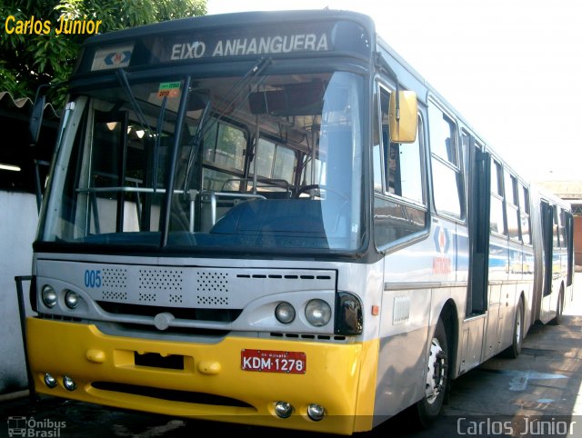 Metrobus 005 na cidade de Goiânia, Goiás, Brasil, por Carlos Júnior. ID da foto: 3348293.