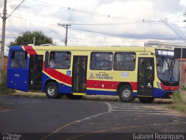 Circular Santa Luzia > Protetora Transportes 488 na cidade de São José do Rio Preto, São Paulo, Brasil, por Gabriel Rodrigues. Número da foto: #3352991.
