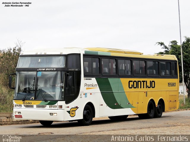 Empresa Gontijo de Transportes 15580 na cidade de João Monlevade, Minas Gerais, Brasil, por Antonio Carlos Fernandes. ID da foto: 3351997.