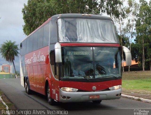 Expresso São Luiz 7160 na cidade de Cuiabá, Mato Grosso, Brasil, por Paulo Sergio Alves Venancio. ID da foto: 3355008.