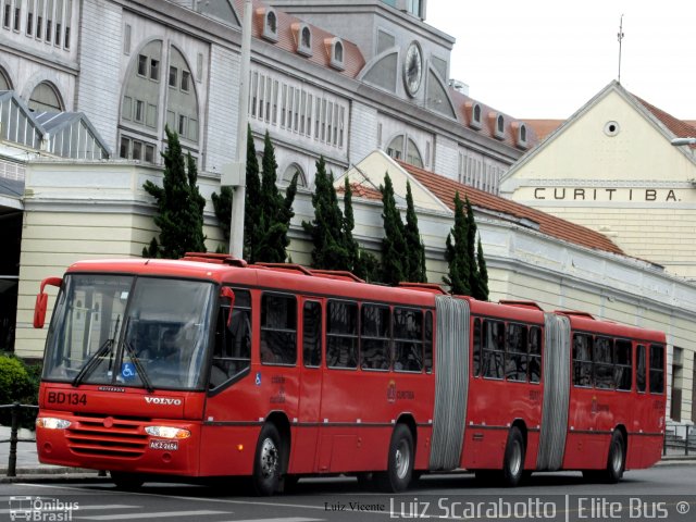 Transporte Coletivo Glória BD134 na cidade de Curitiba, Paraná, Brasil, por Luiz Scarabotto . Número da foto: #3356174.