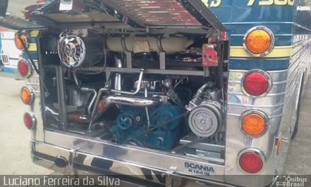 Ônibus Particulares 7500 na cidade de São Paulo, São Paulo, Brasil, por Luciano Ferreira da Silva. Número da foto: #3357675.