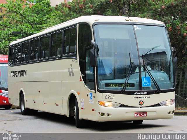 Viação Itapemirim 8207 na cidade de São Paulo, São Paulo, Brasil, por Rodrigo Coimbra. ID da foto: 3362178.