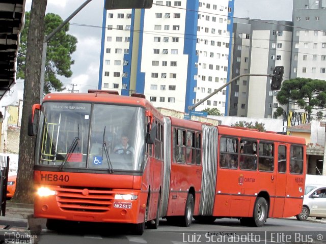 Auto Viação Redentor HE840 na cidade de Curitiba, Paraná, Brasil, por Luiz Scarabotto . ID da foto: 3362654.