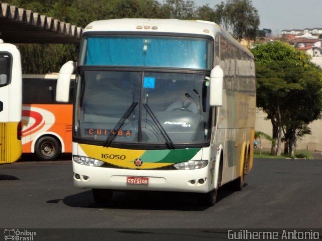Empresa Gontijo de Transportes 16050 na cidade de Araxá, Minas Gerais, Brasil, por Guilherme Antonio. Número da foto: #3363646.