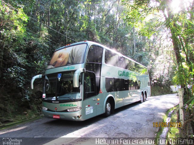 Viação Garcia 7136 na cidade de Poços de Caldas, Minas Gerais, Brasil, por Helgrim Ferreira. ID da foto: 3369417.