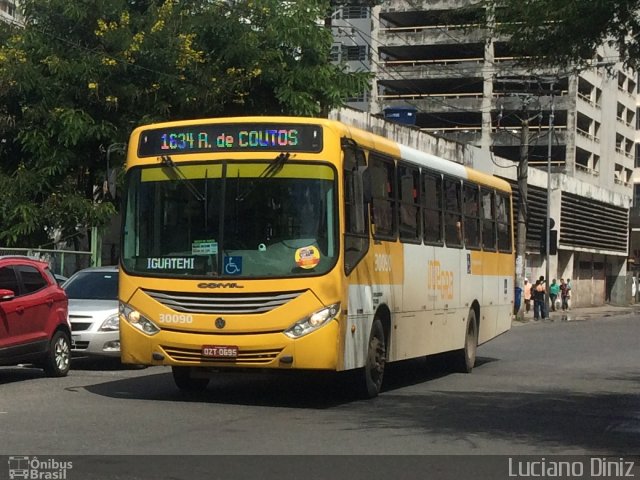 Plataforma Transportes 30090 na cidade de Salvador, Bahia, Brasil, por Luciano Diniz. ID da foto: 3368812.