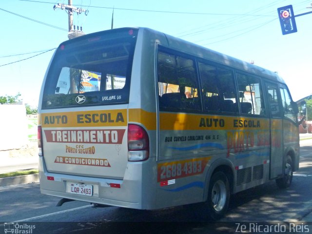 Auto-Escola Porto Seguro DH AB 321 na cidade de Itaguaí, Rio de Janeiro, Brasil, por Zé Ricardo Reis. Número da foto: #3327577.