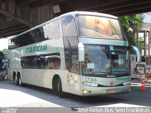 Viação Garcia 7166 na cidade de Rio de Janeiro, Rio de Janeiro, Brasil, por Junior Almeida. ID da foto: 3376812.