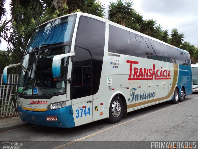 TransAcácia Turismo 3744 na cidade de Curitiba, Paraná, Brasil, por Alexandre Rodrigo. Número da foto: #3378387.