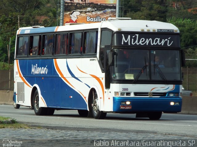 Milenari Locadora 2000 na cidade de Aparecida, São Paulo, Brasil, por Fabio Alcantara. ID da foto: 3378343.