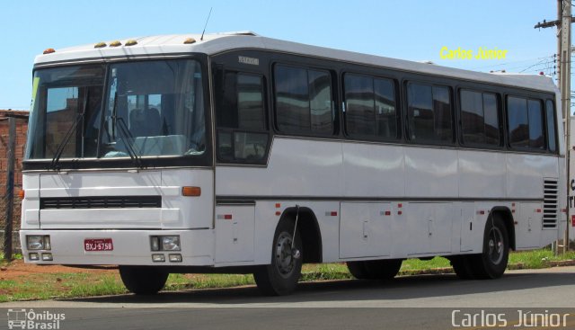 WB Tur 9142 na cidade de Goiânia, Goiás, Brasil, por Carlos Júnior. ID da foto: 3380488.