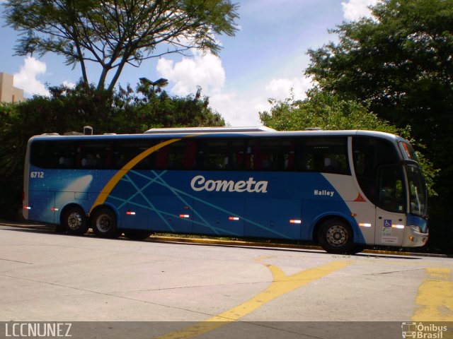 Viação Cometa 6712 na cidade de São Paulo, São Paulo, Brasil, por Luis Nunez. Número da foto: #3380997.