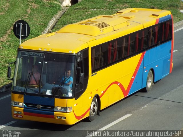 Expresso Amarelinho 303 na cidade de Aparecida, São Paulo, Brasil, por Fabio Alcantara. ID da foto: 3381210.