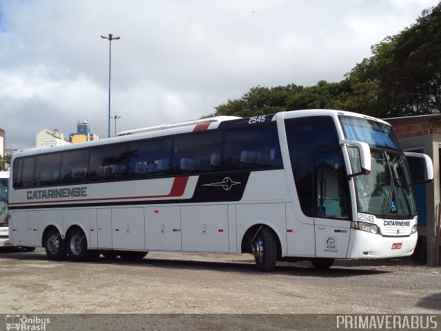 Auto Viação Catarinense 2545 na cidade de Curitiba, Paraná, Brasil, por Alexandre Rodrigo. ID da foto: 3384453.