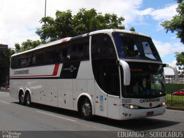 Auto Viação Catarinense 2690 na cidade de Curitiba, Paraná, Brasil, por EDUARDO - SOROCABUS. ID da foto: 3382782.