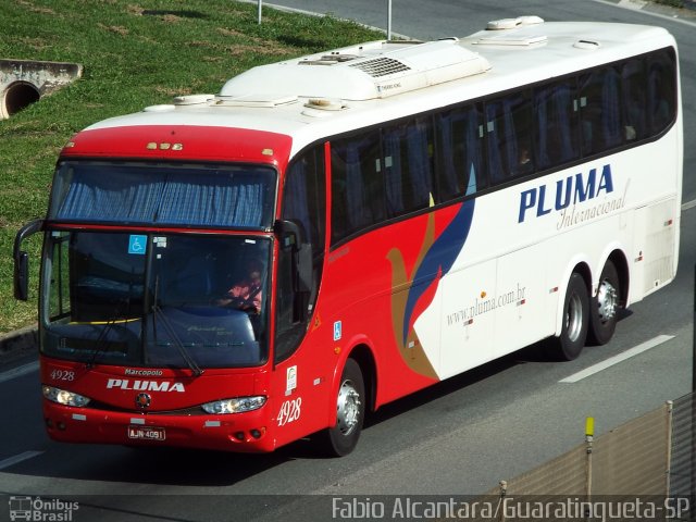 Pluma Conforto e Turismo 4128 na cidade de Aparecida, São Paulo, Brasil, por Fabio Alcantara. ID da foto: 3384266.