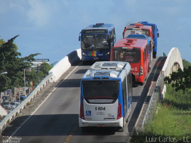 Cidade Alta Transportes 1.104 na cidade de Olinda, Pernambuco, Brasil, por Luiz Carlos de Santana. ID da foto: 3385746.