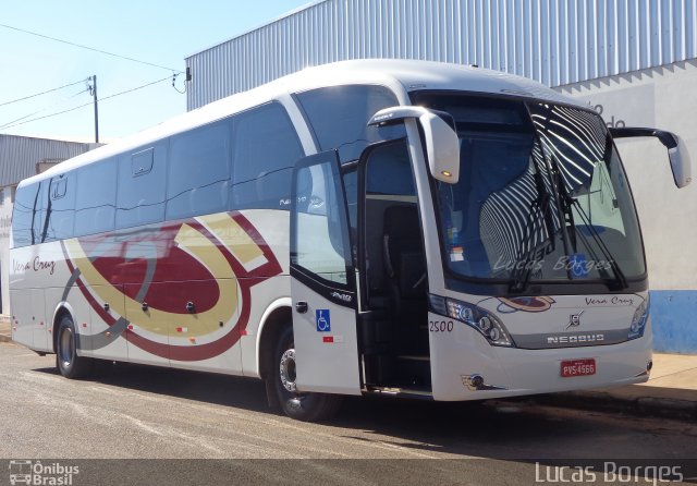 Vera Cruz Transporte e Turismo 2500 na cidade de Araxá, Minas Gerais, Brasil, por Lucas Borges . Número da foto: #3387964.