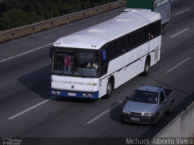 Ônibus Particulares 7212 na cidade de Barueri, São Paulo, Brasil, por Michael  Alberto Vieira. ID da foto: 3387980.