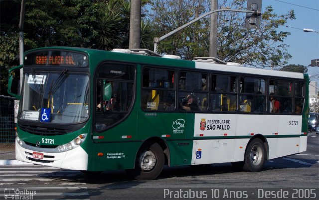 Via Sul Transportes Urbanos 5 3721 na cidade de São Paulo, São Paulo, Brasil, por Cristiano Soares da Silva. ID da foto: 3387483.