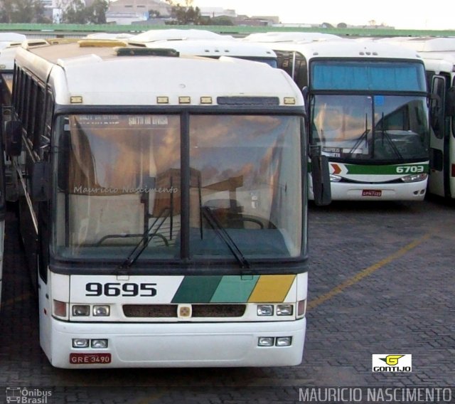 Empresa Gontijo de Transportes 9695 na cidade de Contagem, Minas Gerais, Brasil, por Maurício Nascimento. ID da foto: 3331096.