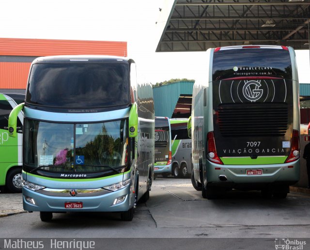 Viação Garcia 8011 na cidade de São Paulo, São Paulo, Brasil, por Matheus Henrique. Número da foto: #3395934.