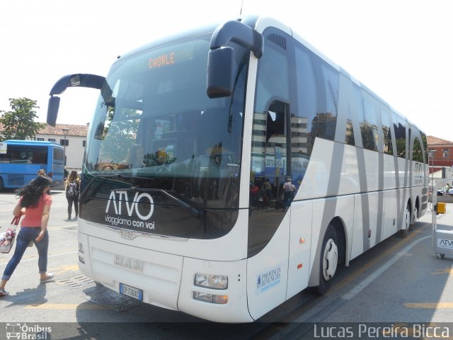 ATVO - Azienda Trasporti Veneto Orientale 726 na cidade de Venezia, Venice, Veneto, Itália, por Lucas Pereira Bicca. Número da foto: #3394642.