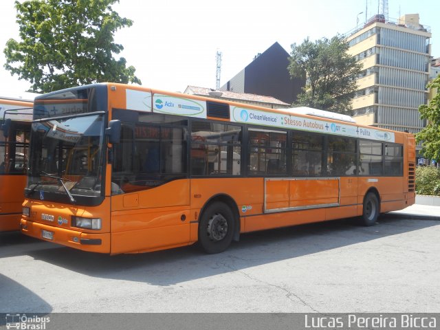 ACTV - Azienda del Consorzio Trasporti Veneziano 167 na cidade de Venezia, Venice, Veneto, Itália, por Lucas Pereira Bicca. Número da foto: #3395360.