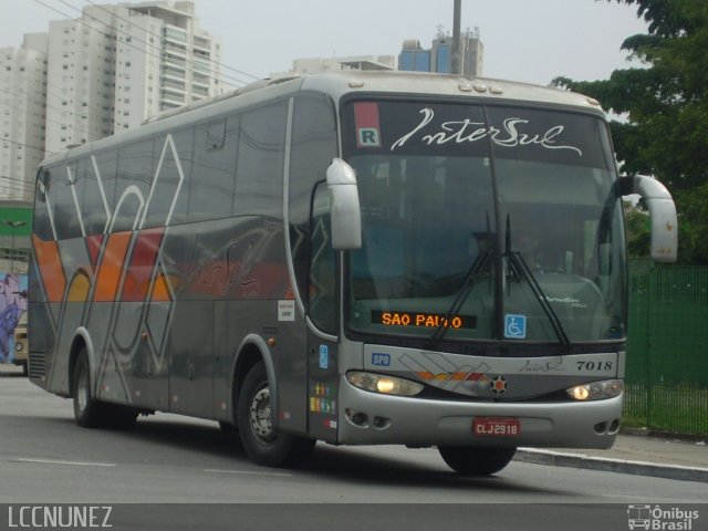Intersul 7018 na cidade de São Paulo, São Paulo, Brasil, por Luis Nunez. Número da foto: #3333654.