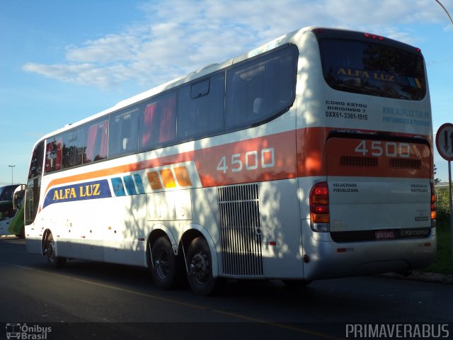 Alfa Luz Viação Transportes 4500 na cidade de Brasília, Distrito Federal, Brasil, por Alexandre Rodrigo. ID da foto: 3331961.