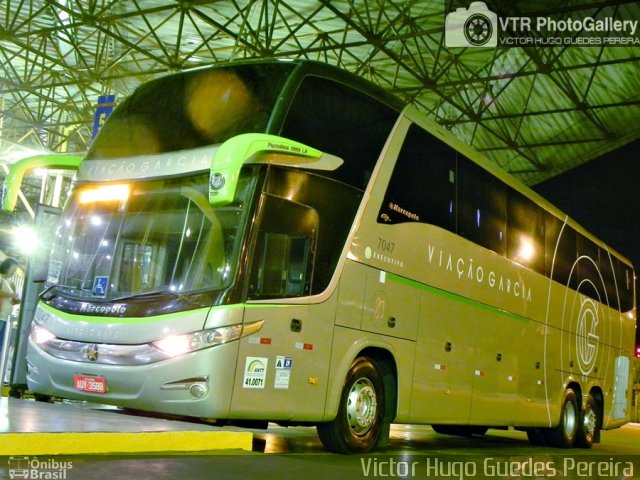 Viação Garcia 7047 na cidade de Maringá, Paraná, Brasil, por Victor Hugo Guedes Pereira. Número da foto: #3338938.