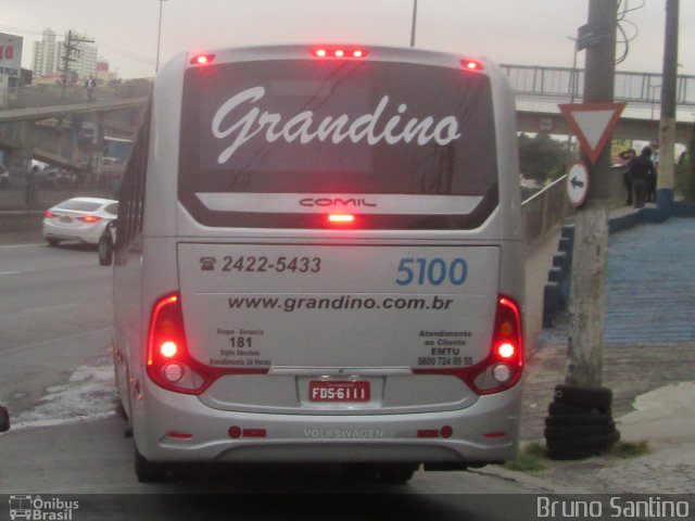 Grandino Transportes 5100 na cidade de Taboão da Serra, São Paulo, Brasil, por Bruno Santino. ID da foto: 3337795.