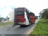 Expresso São Luiz 7110 na cidade de Brasília, Distrito Federal, Brasil, por Gilberto Martins. Número da foto: #3338413.