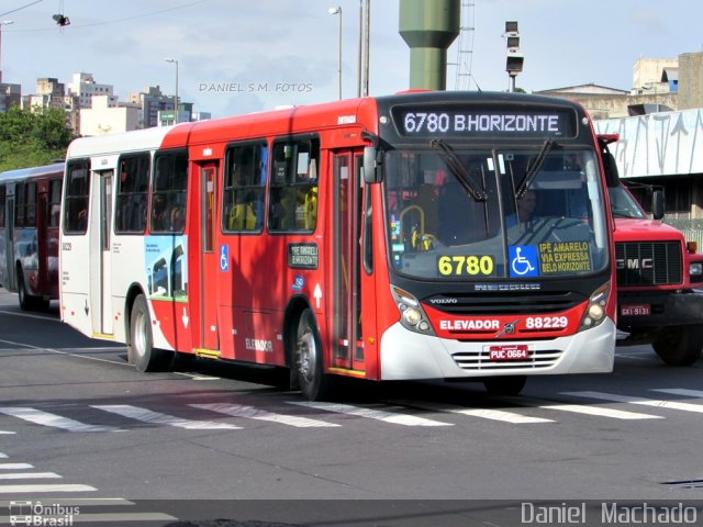 Viação Novo Retiro 88229 na cidade de Belo Horizonte, Minas Gerais, Brasil, por Daniel  Machado. Número da foto: #3342909.