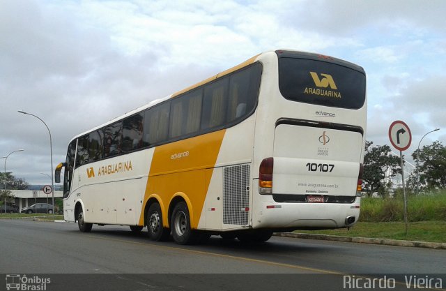Viação Araguarina 10107 na cidade de Brasília, Distrito Federal, Brasil, por Ricardo Vieira. Número da foto: #3399209.